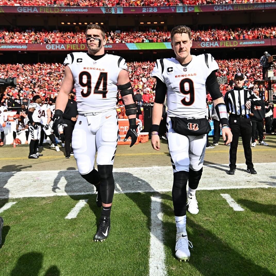 Just a couple of Ohio guys on their way to the Super Bowl.