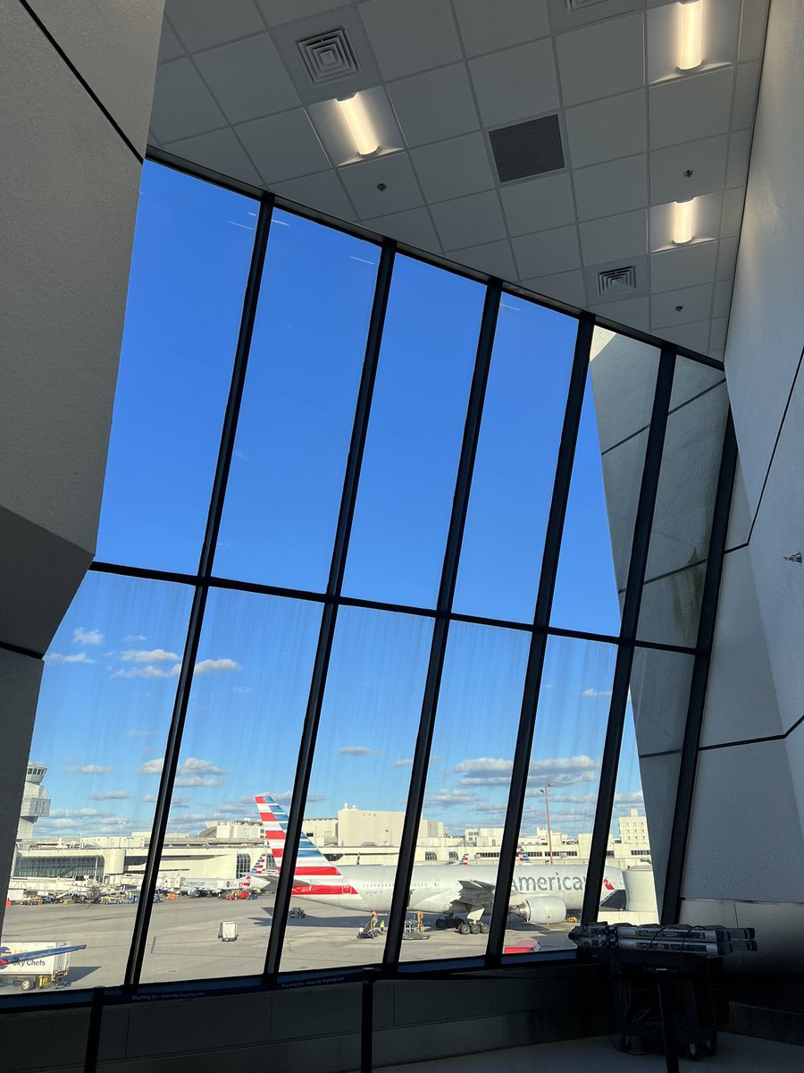 GheloSantiago's tweet image. Bound to Qatar 🇶🇦 

#QatarAirways  #InFlightMode