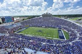 Isaiah_Zay73's tweet photo. Blessed 🙏🏾 to receive my 4th D1 offer! @TCPSEAGLESFB @AnthonyJonesFB https://t.co/czxYzXzrnf