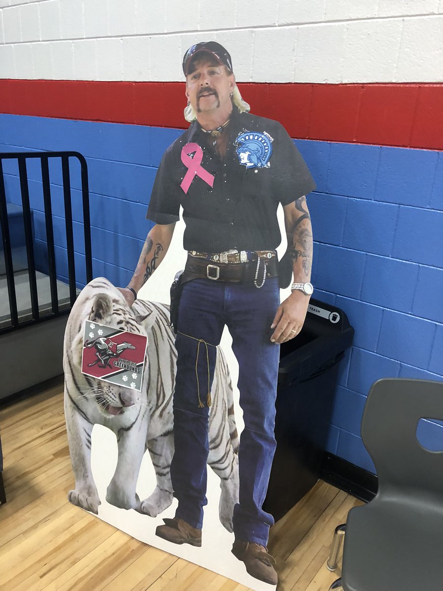 Quite the effort by the Superior student section tonight.