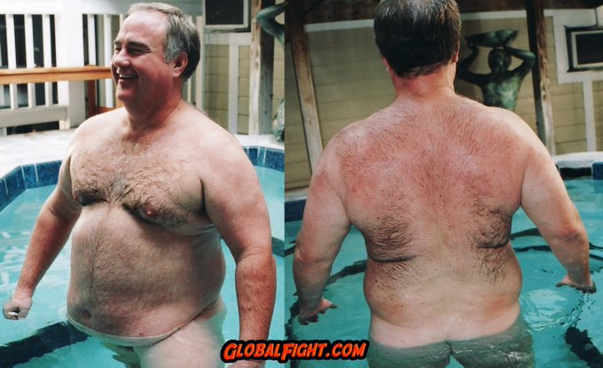 Key West Nude Bear from https://t.co/uDvNgxouOP profiles  --  #nude #bear #pool #resort #gay #swimming