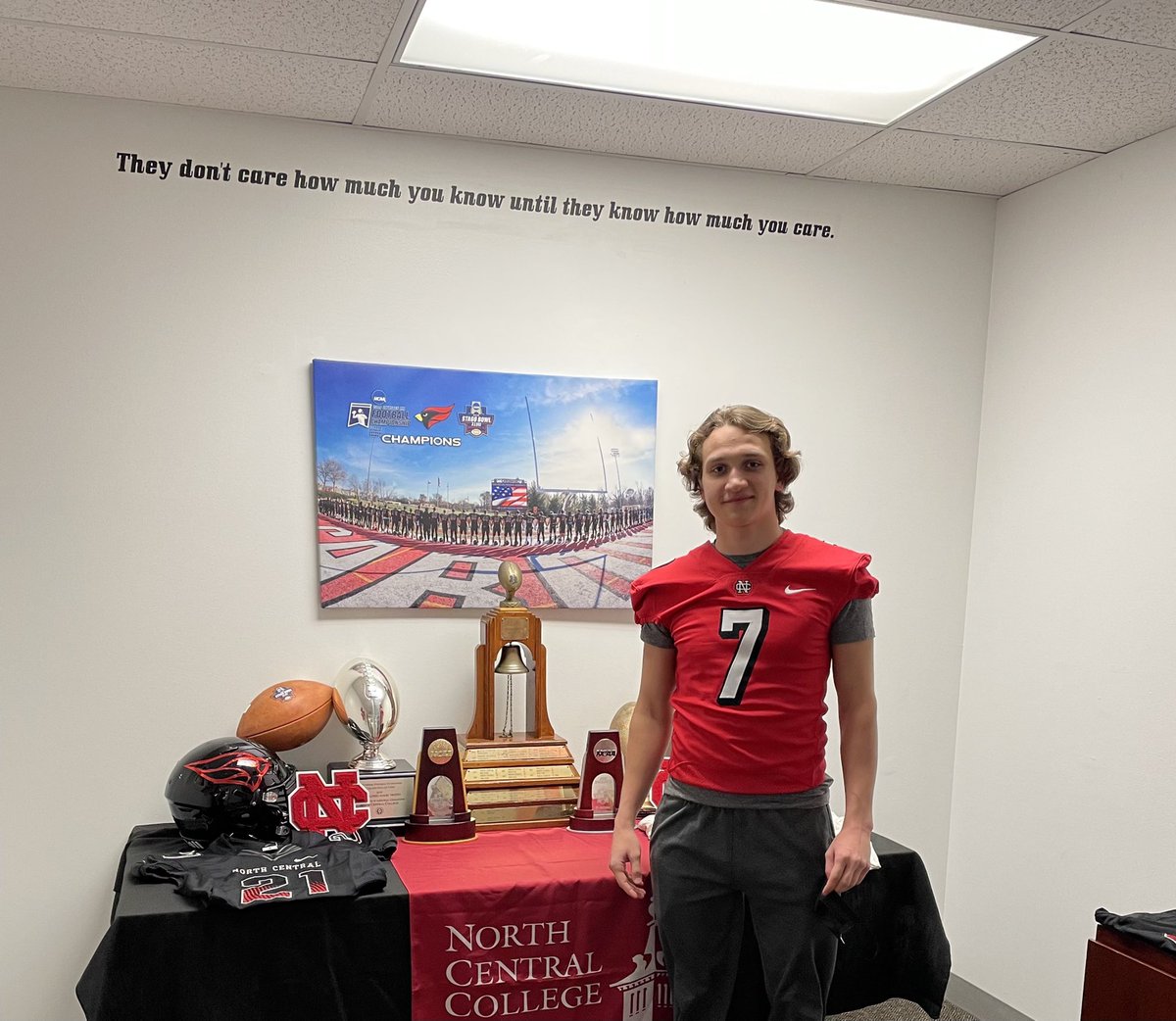 Thomas Skokna tweet media