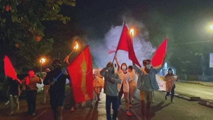 Cswai8's tweet photo. How much we deserve the freedom! #WhatsHappeninglnMyanmar #1YearRevolutionOfCoup #2022Feb1Coup https://t.co/iLWrlQhU0o