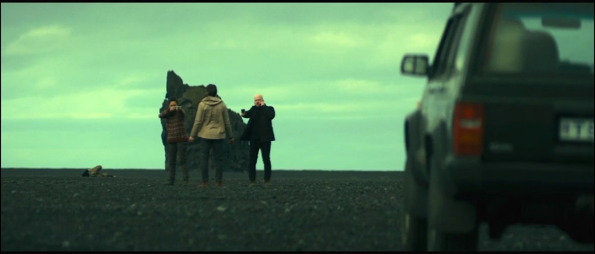 "Hei, má ég sjá aðeins verkefnið þitt?"

"Jájá, breyttu því bara aðeins svo það sé ekki of augljóst að þú sért að kópera!"

"Ok, ekkert mál..."