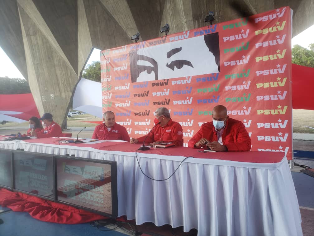 eduardo piñate (@eduardopiate2) on Twitter photo Hoy 31 de enero. Reunión de la Dirección Nacional del <a href="/PartidoPSUV/">PSUV</a> Estamos en una lucha frontal contra la corrupción, el narcotráfico y todas las conductas delictuales en el partido, en las instituciones del estado y donde sea, caiga quien caiga <a href="/NicolasMaduro/">Nicolás Maduro</a> <a href="/dcabellor/">Diosdado Cabello R</a> Hoy 31 de enero. Reunión de la Dirección Nacional del <a href="/PartidoPSUV/">PSUV</a> Estamos en una lucha frontal contra la corrupción, el narcotráfico y todas las conductas delictuales en el partido, en las instituciones del estado y donde sea, caiga quien caiga <a href="/NicolasMaduro/">Nicolás Maduro</a> <a href="/dcabellor/">Diosdado Cabello R</a>