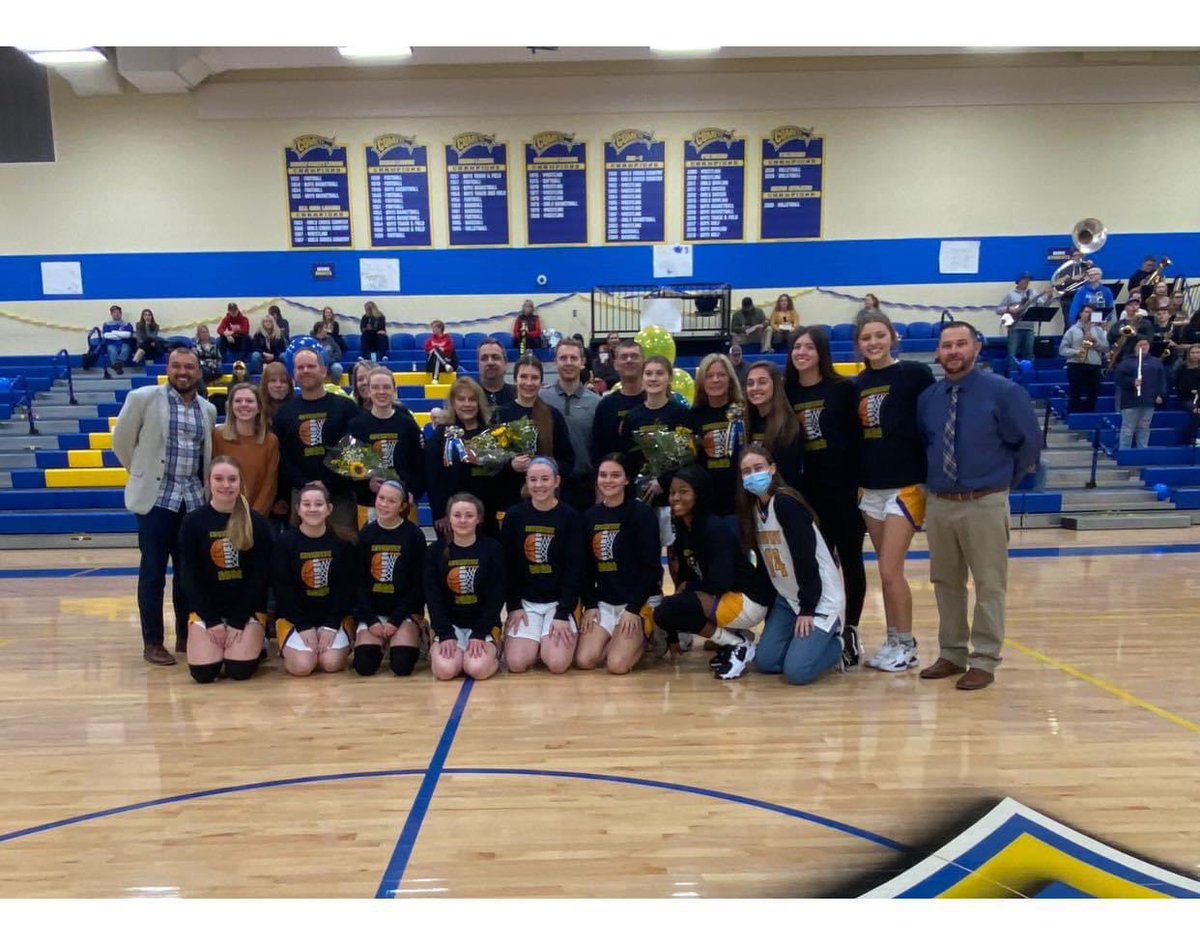 CometsGBball's tweet photo. Tonight was all about them! These three seniors are three wonderful ladies. They are going to move into adulthood as three strong, smart, and independent woman who will do big things. This program will miss you three dearly. https://t.co/bjcPZHX40i