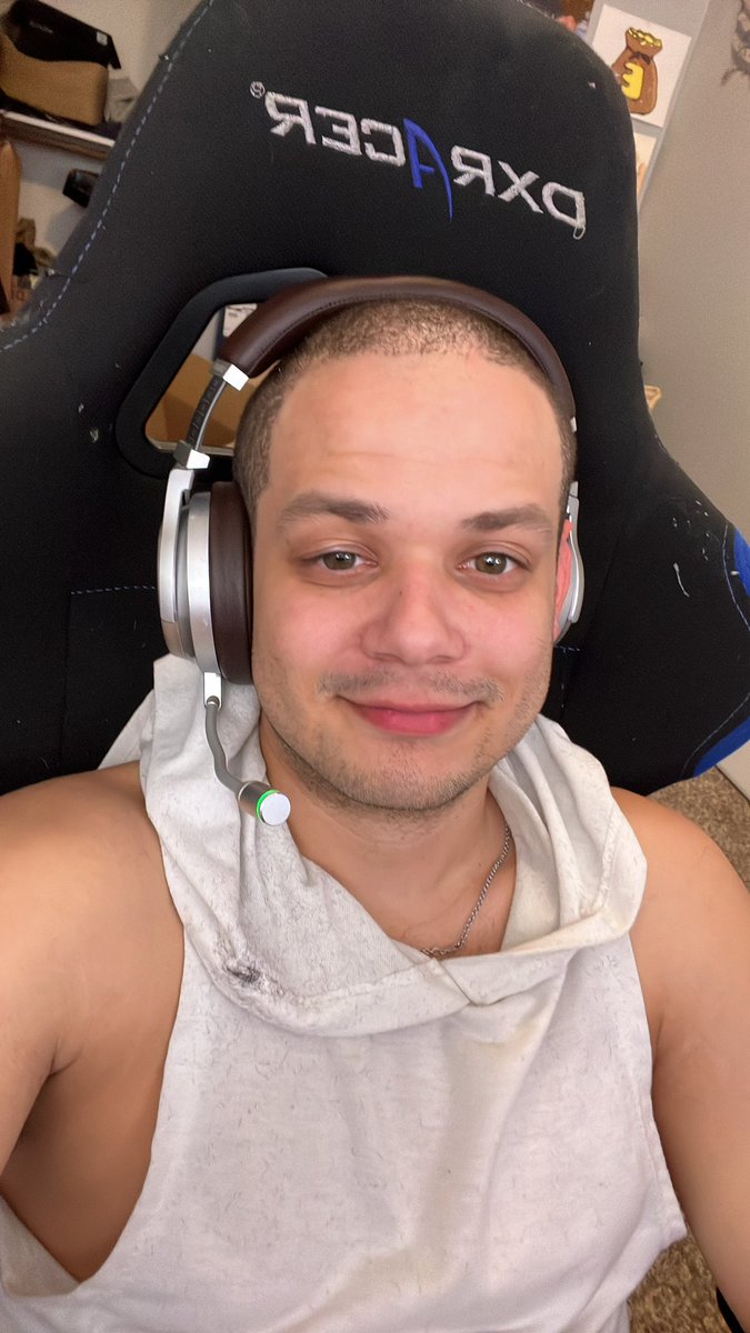 ERobb221 Minecraft Skin