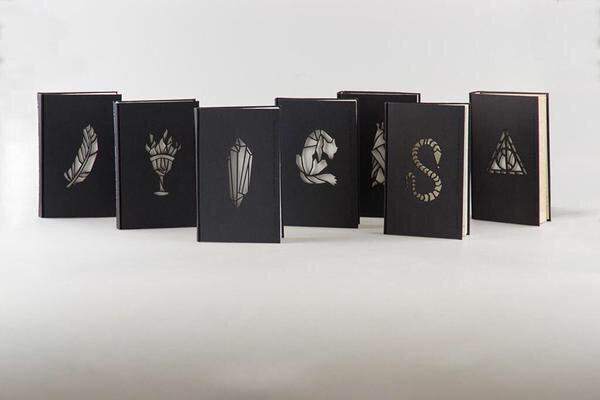 Hogwartssite's tweet photo. Necesito esta edición de libros de Harry Potter ⚡ https://t.co/PaUu7thg1Y