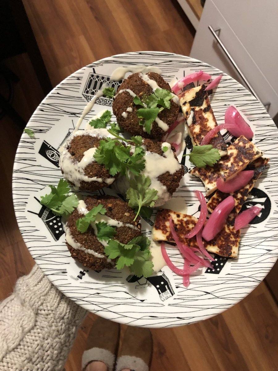 Last night’s dinner. Homemade falafel, fried halloumi and pickled onions.