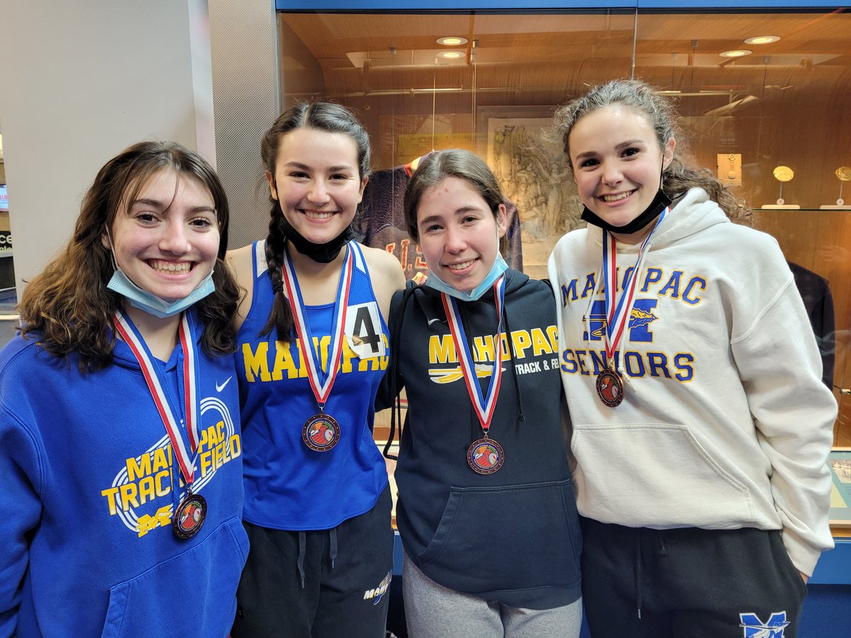 MsManganelli's tweet photo. Mahopac winter track. LEAGUE 2A CHAMPS @ the Armory! https://t.co/Z42TnSmE0X