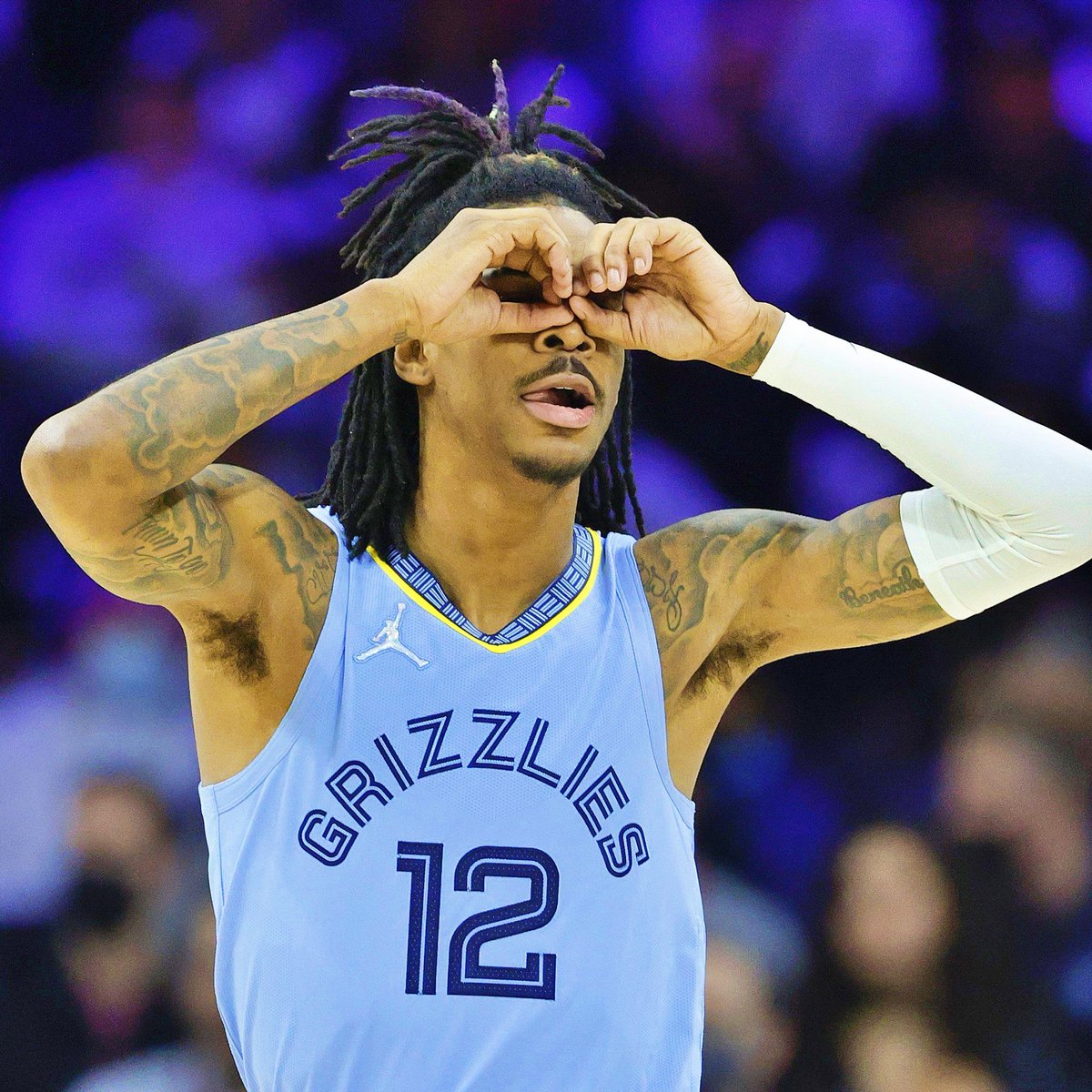 B24Dunk's tweet photo. Ja Morant apontou 37 pontos na derrota frente aos Sixers.

Leva sete jogos consecutivos a marcar mais de 30 pontos 🤯 https://t.co/kQ6u3B8XIM