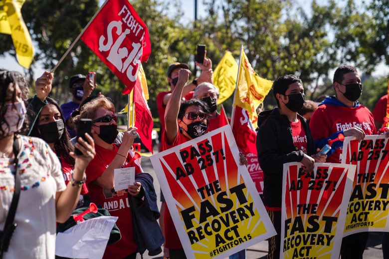 What a historic day. After a decade of struggling to get their voices heard, fast food workers are one step closer to a seat at the table. Thank you @Rendon63rd and the #CALeg Assembly for giving workers a voice by passing #AB257! ¡Si se puede!