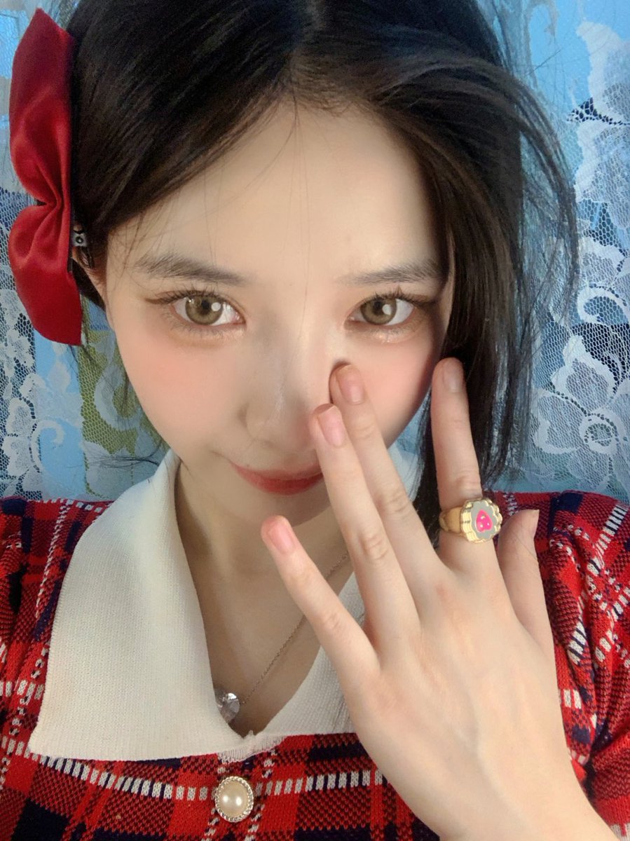 新年第一杯奶茶想喝你的 https://t.co/GNLKJNhNqZ