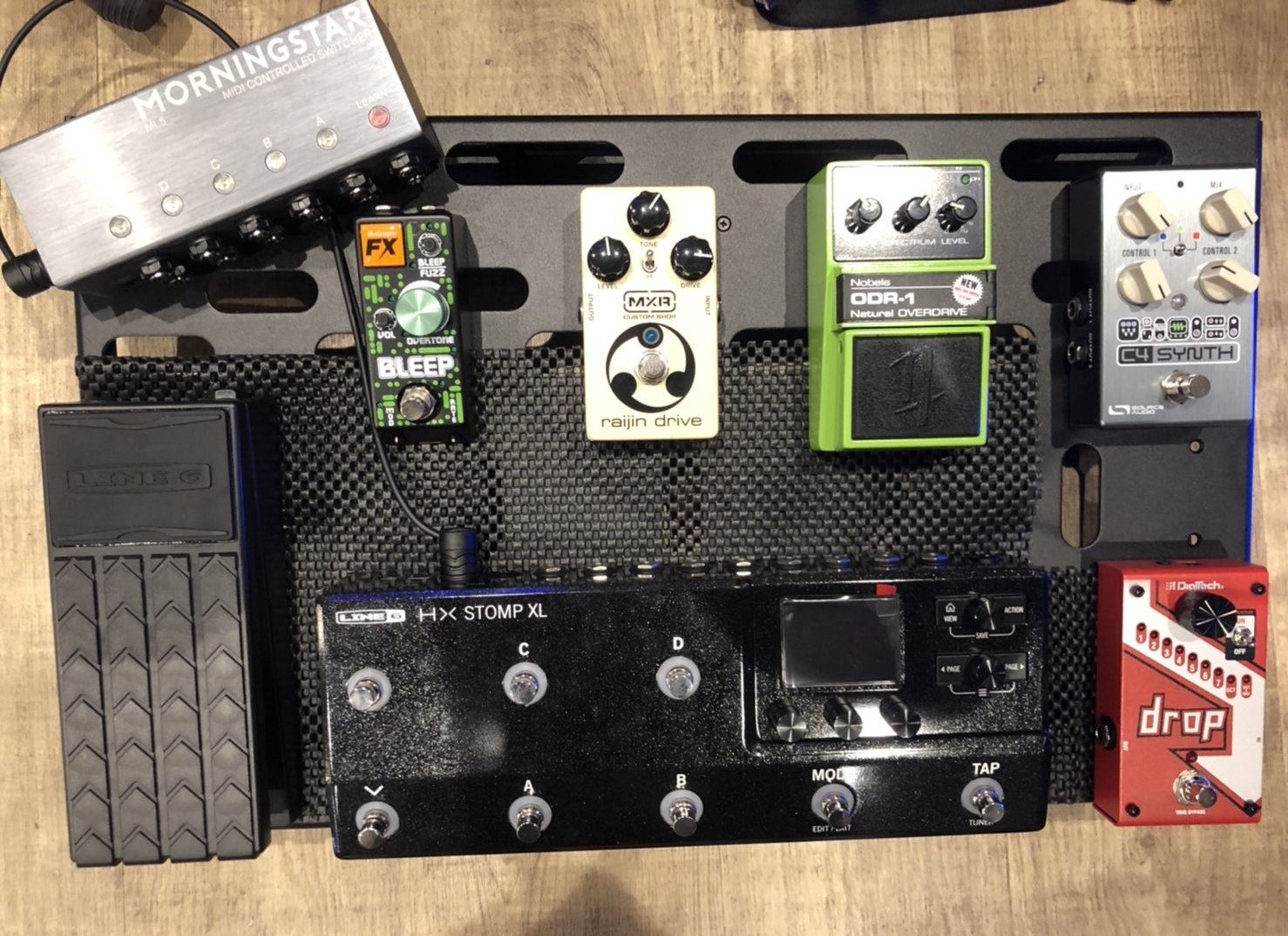 line 6 hx stomp スイッチャー付き-