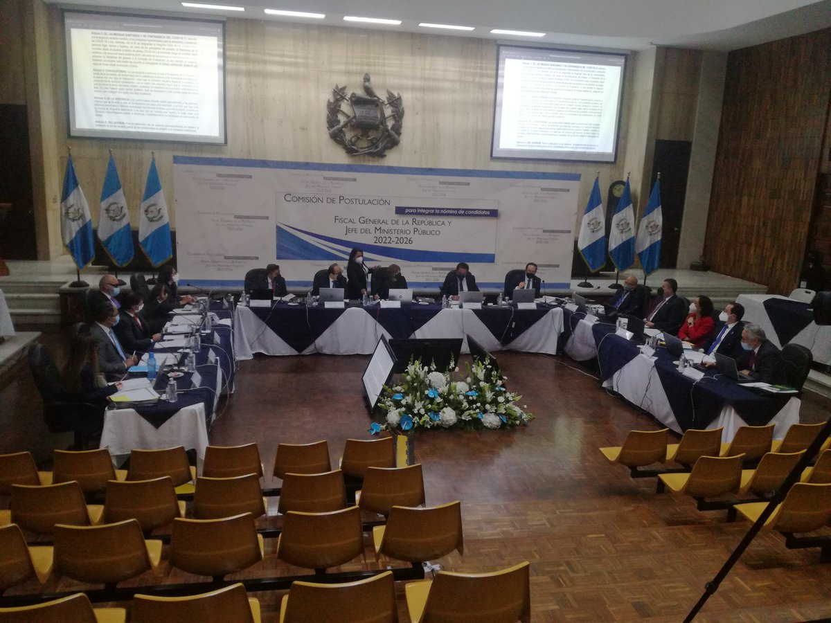 guatevisible's tweet photo. Integrantes de la Comisión de Postulación para la elección de Fiscal y Jefe del @MPguatemala  aprobó la guía de entrevista, queda abierta la posibilidad de recibir propuestas. #ElMPimporta #PorUnFiscalindependiente https://t.co/jRbz7ohDBs