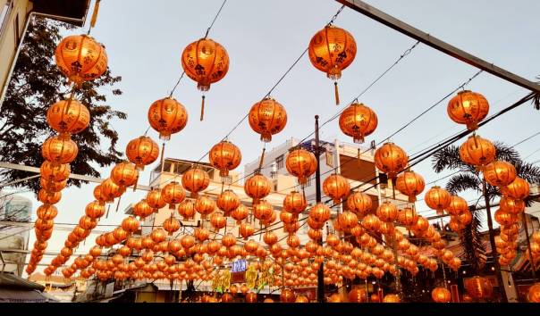 Untuk saudara ku yang merayakan

Gong Xi Pa Cai

🇮🇩