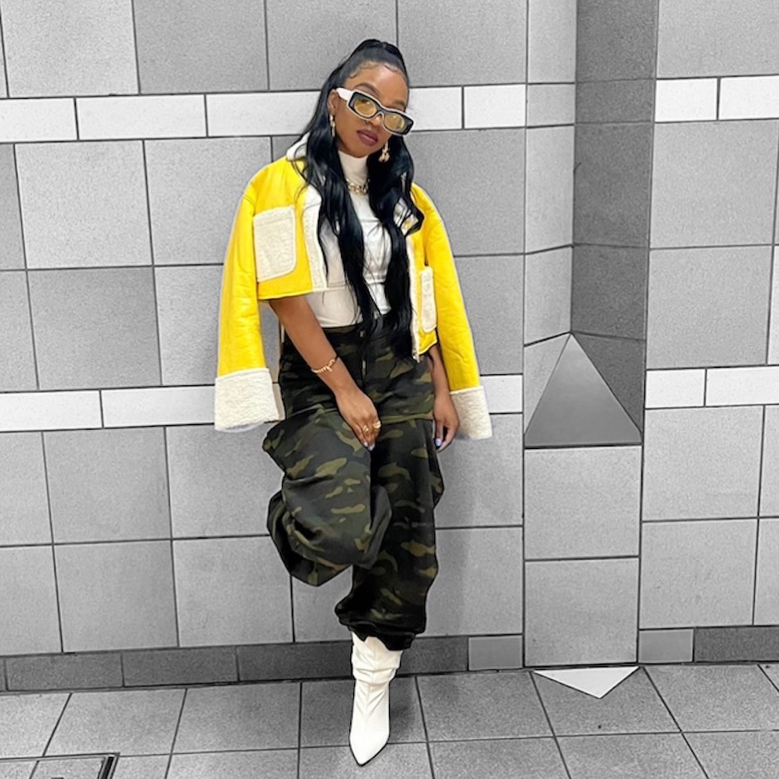 BriaCharlise's tweet photo. the leader of the new school!
#BillionaireB https://t.co/WFZX31zOVW
