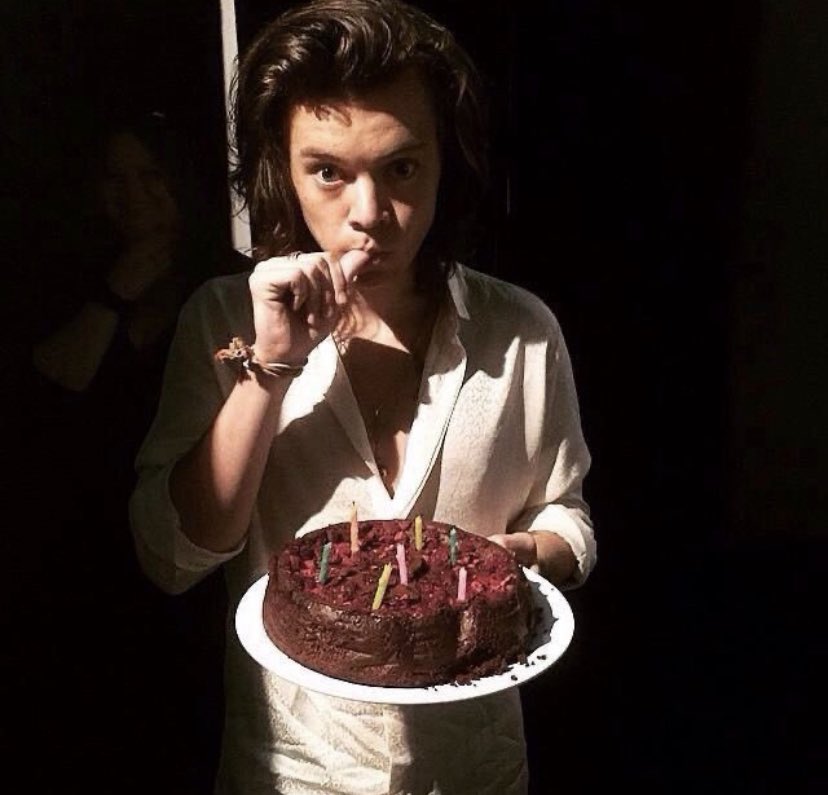 stylesboa's tweet photo. Happy Birthday, lover boy. https://t.co/zHHcbdHl4g