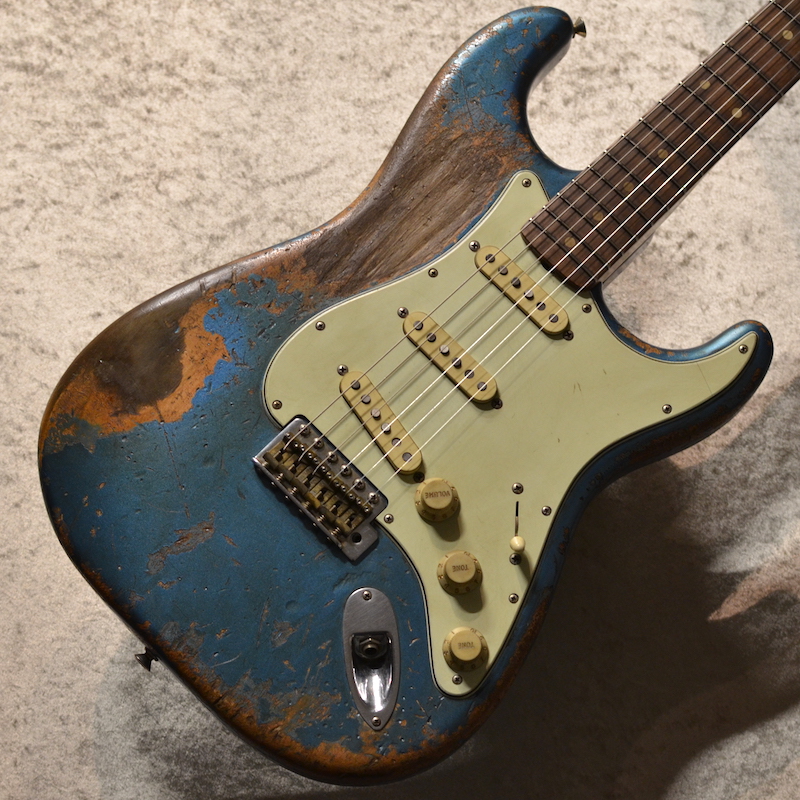 Fender '72 Stratocaster - レイクプラシッドブルー / メイプル