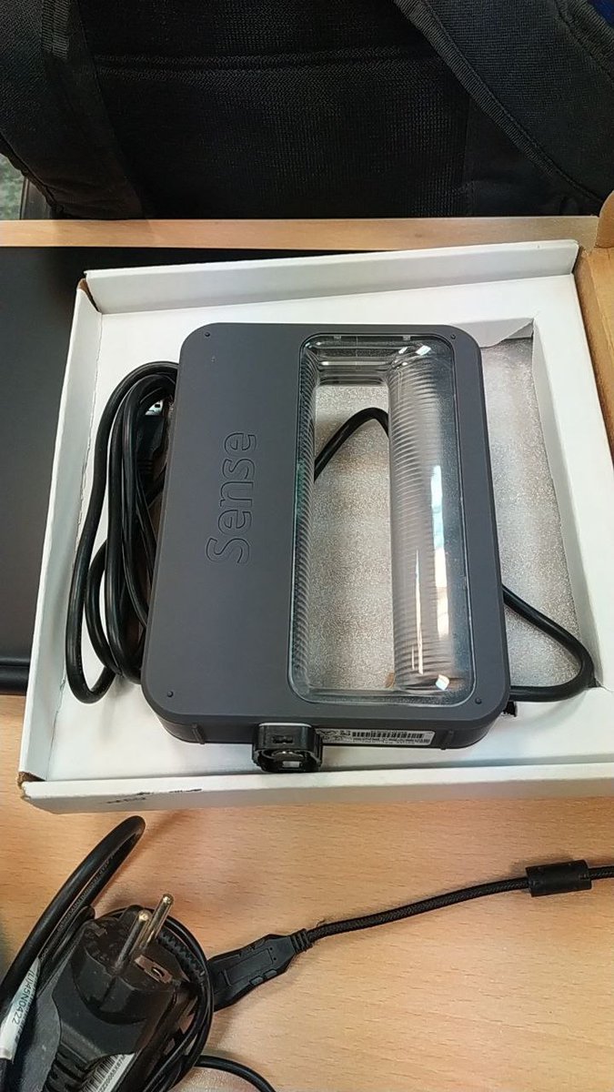 Diferentes periféricos usados ayer en la actividad introducción a la impresion 3d, en nuestro local de Barakaldo. 
<a href="/Inguralde/">Inguralde</a>