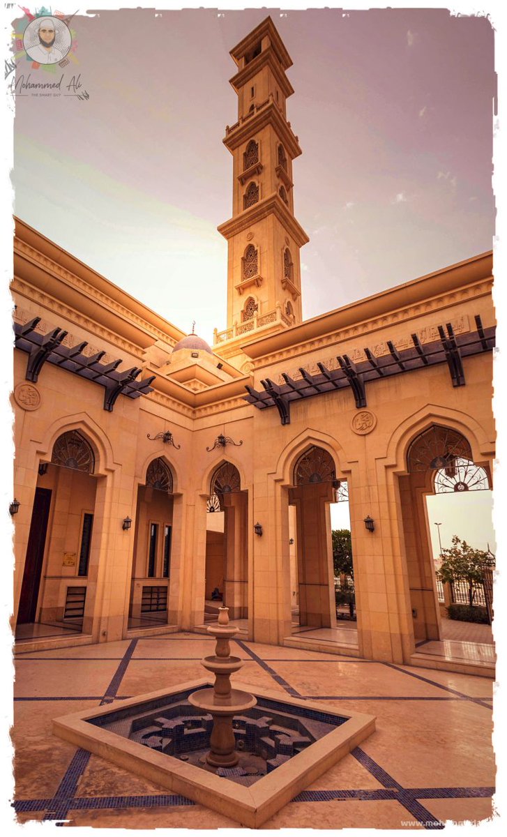 mohammedalitv's tweet photo. On #Tuesday #Dubai is beautiful day and night. See the beautiful modern #architecture of a #mosque in Dubai. #MondayMotivation #HolidayFever #Prayer. More episodes on #YouTube: https://t.co/XAZVtNdLHj https://t.co/csdbORW6JZ