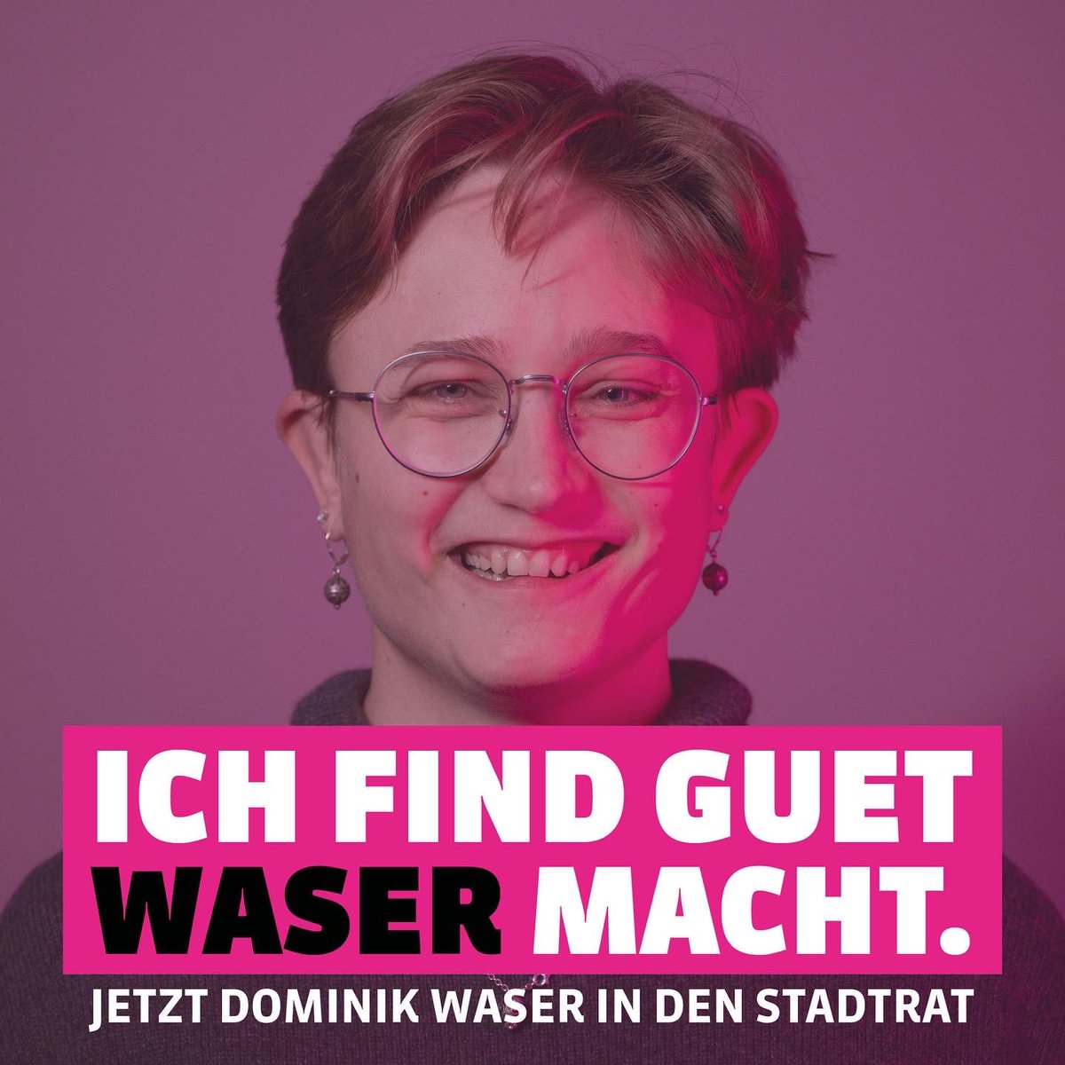 domiwaser's tweet photo. Die Aktivistin und Gemeinderatskandidatin Michelle Huber unterstützt meine Kandidatur. Sie findet gut, was ich mache😉 #ichwillzukunft #stadtrat #str22 https://t.co/VxhKnOVNm5
