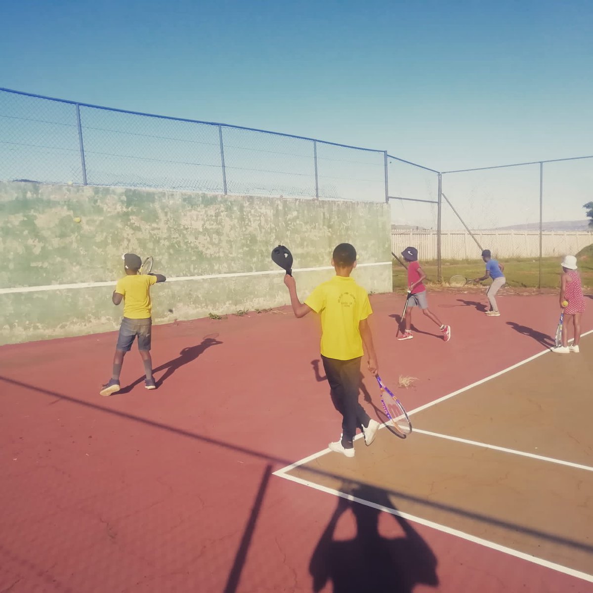 impiloSportsNPC's tweet photo. A typical day at Impilo-0720 Sports Centre 😊

Our mission is simple - Use sport and education to empower our children for a better future, we love what we do 🎾🎾🎾🎾🎾🎾

📍 Mamelodi 

#sportislife #blessed #AusOpen https://t.co/azDW1V7Ij2