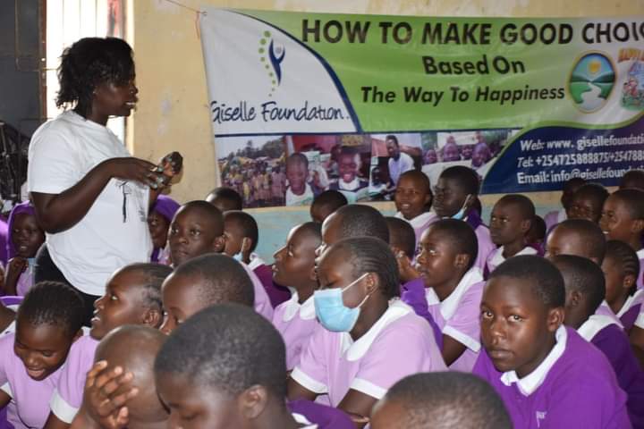 GiselleOrg's tweet photo. Training of children on How to Make Good Choices based on @WayToHappiness, among the precepts shared is taking care of yourself which we emphasized by sharing with girls on menstrual hygiene, and also donated sanitary pads. https://t.co/NJBd2W2zgY