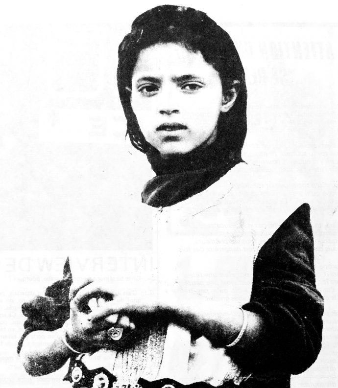 🔴 ROCK AGAINST POLICE

Réécouter « Rock Against Police, des lascars s’organisent », podcasts sur les « concerts auto-organisés de jeunes immigrés et prolétaires des banlieues » début 1980, racontés par leurs instigateurs. Avec entre autres Mogniss et Samir Abdallah (Im’media).