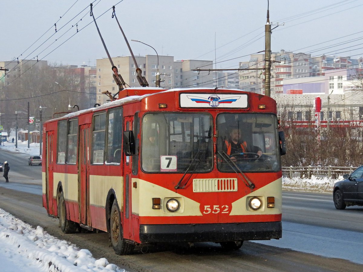 31.01.2022год информируем жителей
❗️В ульяновском электротранспорте временно приостанавливается бесплатный проезд школьнико
с 31 января по 7 февраля приостановлен бесплатный проезд для учащихся общеобразовательных организаций в трамваях и троллейбусах МУП «Ульяновскэлектротранс».