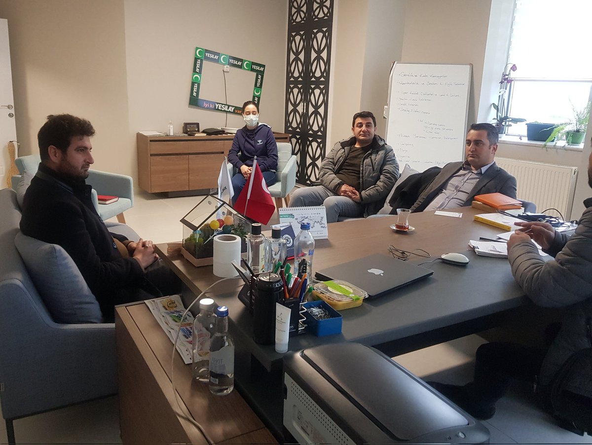 Vangölü ÇODEM Müdürü Harun KIZILTAŞ ve sosyal hizmet uzmanı Veysel ÇELİK Şubemizi ziyaret etti. Birlikte planlamalar yapıldı. 

#iyikiyesilayvar

#birliktegüçlüyüz