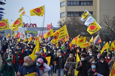 Steht der Demo-Termin für 2022 in euren Kalendern? Auf der Homepage findet ihr alle Informationen und die Liste der Unterstützer*innen! Macht doch auch mit: endlich-abschalten.de/unterstuetzen
#Energiewende #endlischabschalten #Fukushima
