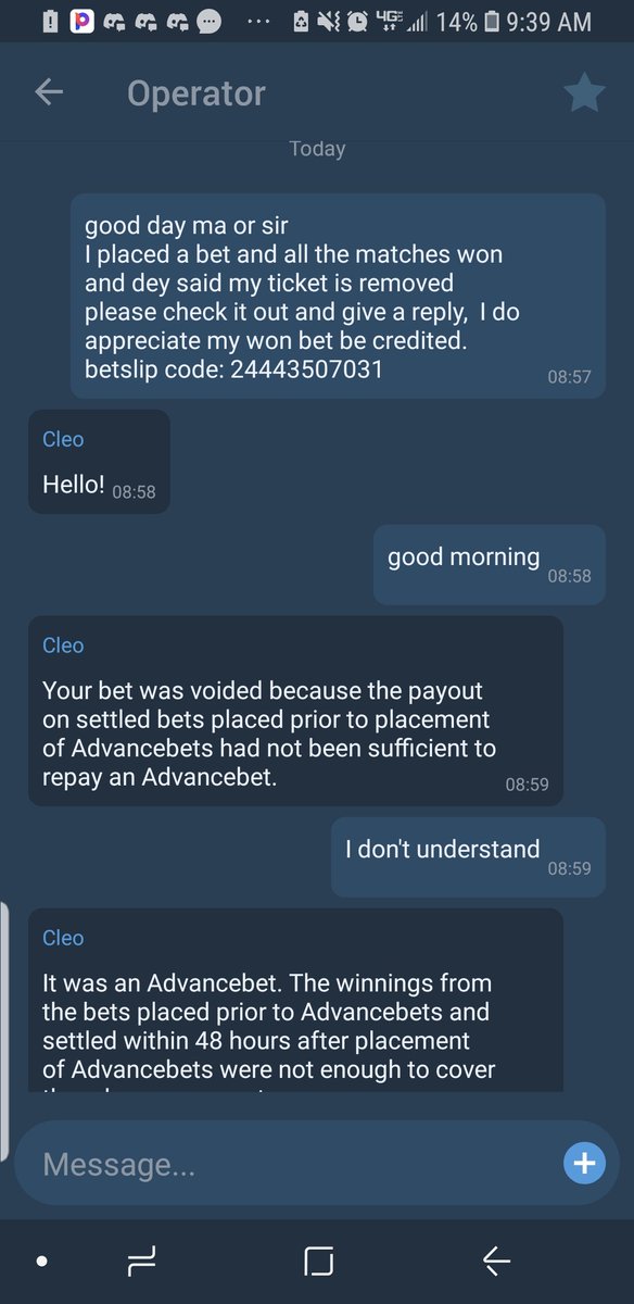 Xaragoti's tweet photo. @1xBet_Eng am not happy with 1xbet am from Nigeria , this screenshot are what the representative chatting with me is saying please refund me unless you guys are trying to pull a scam https://t.co/whq34DJh6N