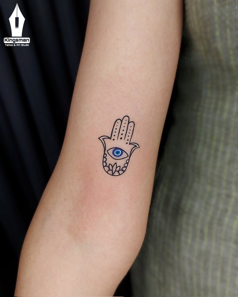 50 Classic Eye Tattoos On Hand  Tattoo Designs  TattoosBagcom