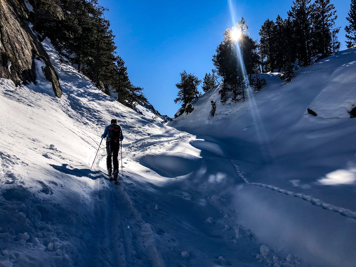 INSCRIPCIONS OBERTES!
rallicec.cat

63è Ral·li d'Esquí de muntanya del CEC
Campionats de Catalunya d'esquí de muntanya de llarga distancia - 2022

#esquidemuntanya #skimo #campionat #valdaran #catalunya #rallicec @cec_cat <a href="/Pomoca_skins/">Pomoca </a>