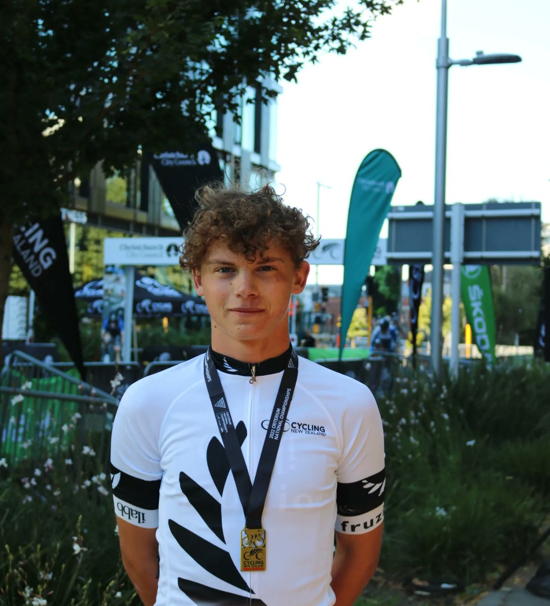 fruzioILABBdevo's tweet photo. @jaxson__whyte is now on Twitter. Give him a follow here ⬆️⬆️. He is the current @CyclingNZL U19 Criterium Champion, 2021 winner of the 'Junior Tour of Southland' and has amassed 14 National titles already https://t.co/S2kKHkL8u3