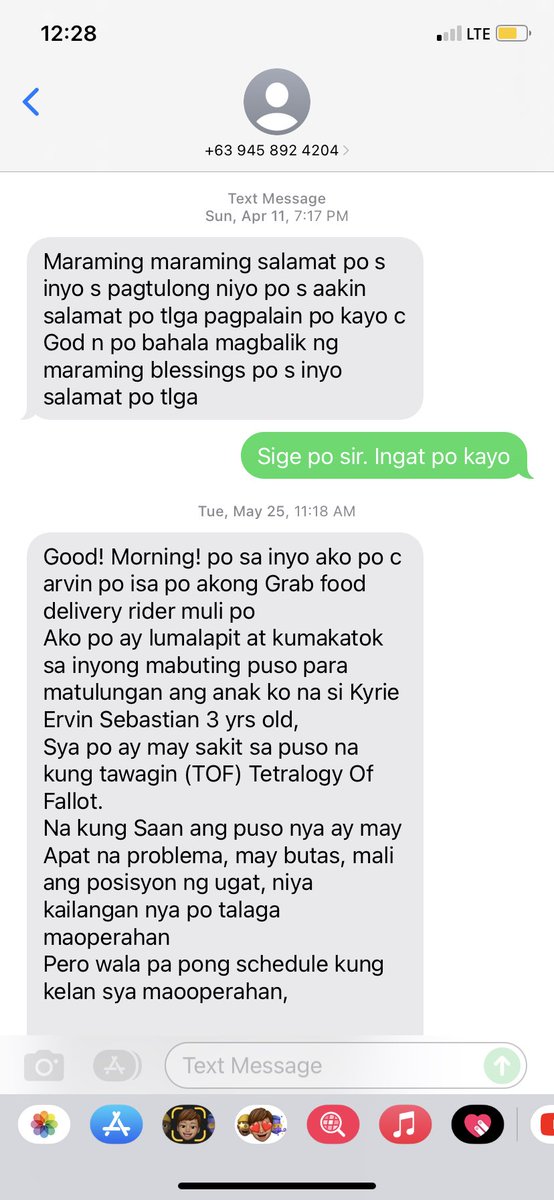 TVSJEXONCTee_'s tweet photo. This is so sad. So may grab food delivery akong tinulungan last year and sadly, yung mother niya namaalam na and di nila mailabas sa morgue dahil may need pang bayaran. If ever may sobra kayong money sa gcash, please donate po sa kanya 😭

09458924204 - Arvin S. https://t.co/U2DriQsMDN