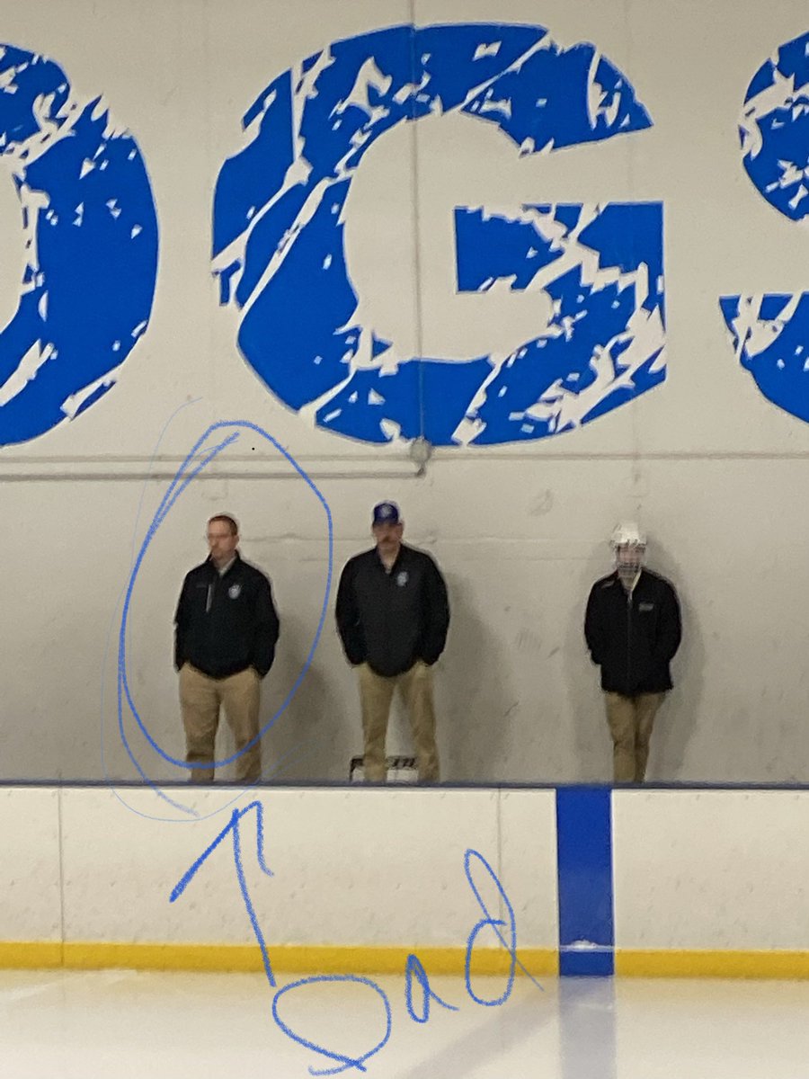 Pointing out my husband to my son via text “Bruce style” while at his game. <a href="/runwiththedogs/">F. Salt Fitzgerald</a> @BruceCiskie