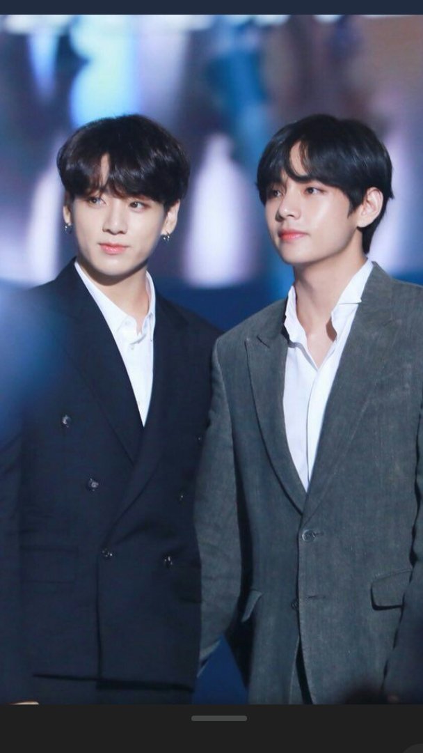 _TK_Supporter's tweet photo. The power these two have! #bestunit #taekook https://t.co/WqmOqVVQ0P