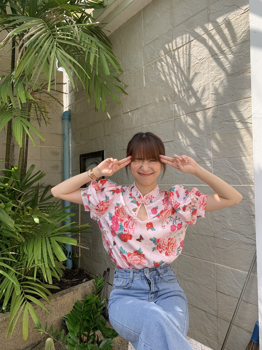 SistoryS's tweet photo. 新年快乐 身体健康
Happy Lunar New year
สองหมวยมาสวัสดีวันตรุษจีนค่า
🧧🎊✨ https://t.co/D3W50zYkX6