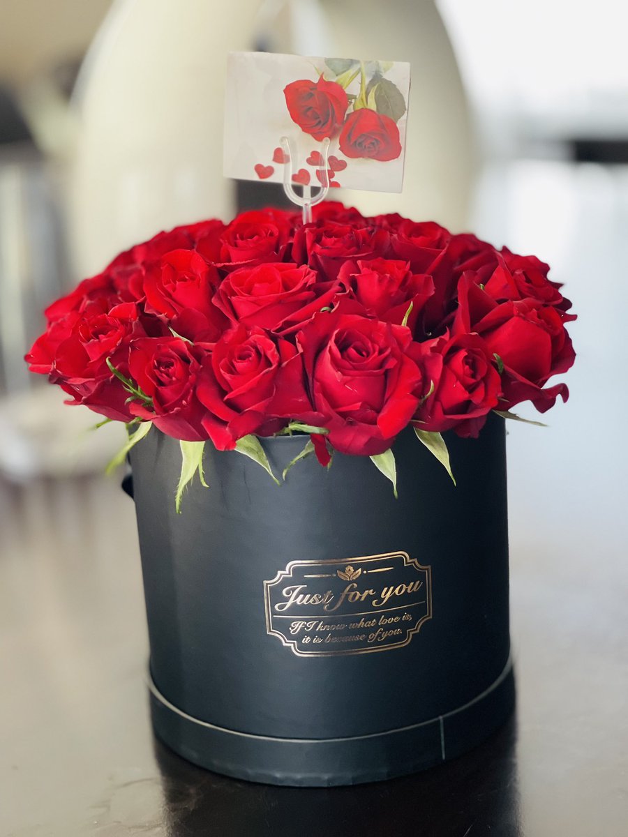 She Loves Me Flowers (SLMF ZA) tweet media