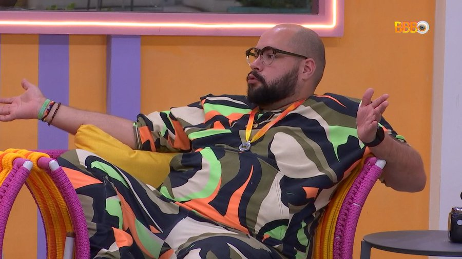 ZAMENZA's tweet photo. "Isso aqui é um jogo sobre pessoas. Não é à toa que o programa se chama Big Brother: quem você vai escolher pra ser o seu grande irmão!" (Tiago Abravanel) #BBB22 https://t.co/bxLHXuFyt1