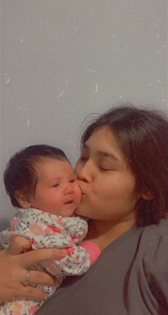 xo.shellby tweet media