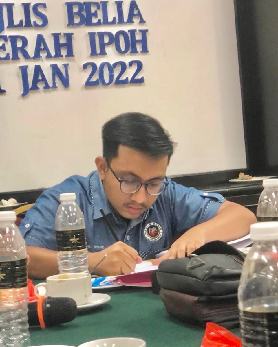 mhaiqalsyahid's tweet photo. Mesyuarat Penuh Ahli Jawatankuasa Majlis Belia Daerah Ipoh Bil.01/2022. @MBDIpohOfficial
M.Haiqal Syahid M.Hussin
Setiausaha Kehormat MBD Ipoh
#MBDIpoh
#TeguhKitaBersama https://t.co/RZyO2MKLxe