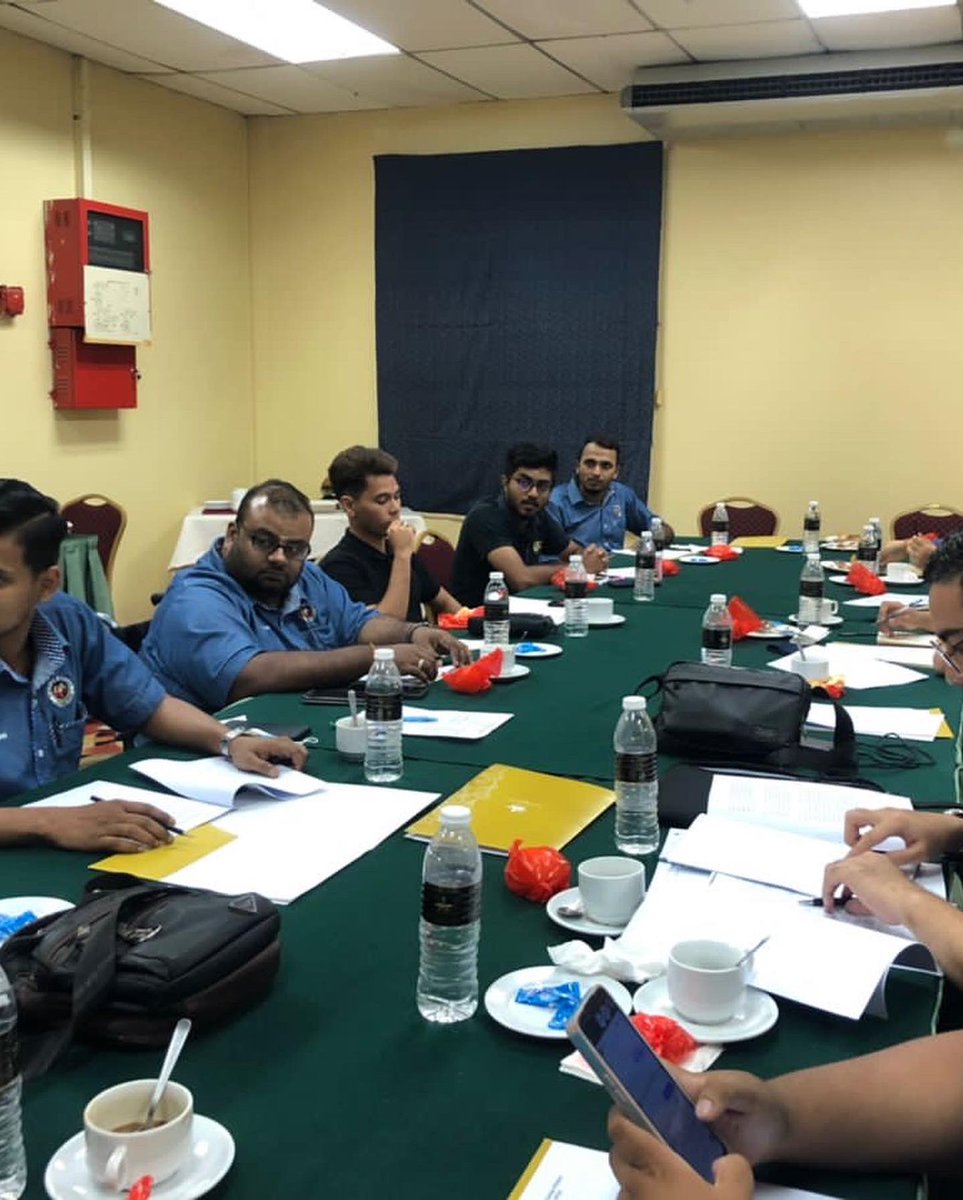 mhaiqalsyahid's tweet photo. Mesyuarat Penuh Ahli Jawatankuasa Majlis Belia Daerah Ipoh Bil.01/2022. @MBDIpohOfficial
M.Haiqal Syahid M.Hussin
Setiausaha Kehormat MBD Ipoh
#MBDIpoh
#TeguhKitaBersama https://t.co/RZyO2MKLxe