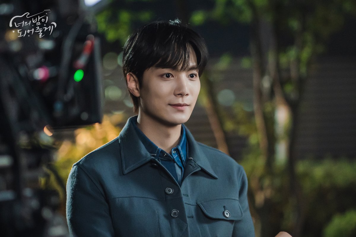 yourknight_twt tweet picture