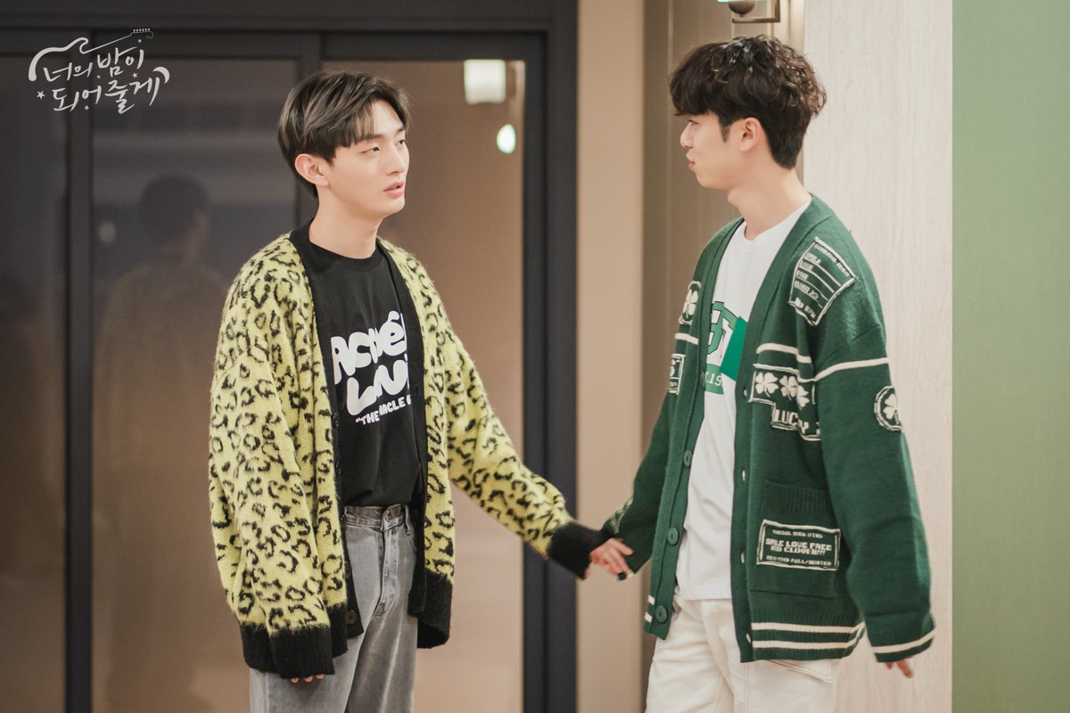 yourknight_twt tweet picture