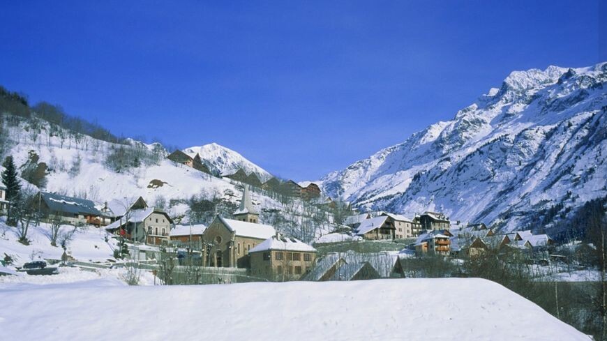 Suite et fin de notre #TournéeDesMassifs Isérois. En #Oisans, à #Vaujany. Ecoutez le 6/9 en direct de la station avec <a href="/BertrandFissot/">Bertrand Fissot</a> <a href="/ToHetsch/">Théo Hetsch</a> et leurs invités.
➡️ l.francebleu.fr/OBG