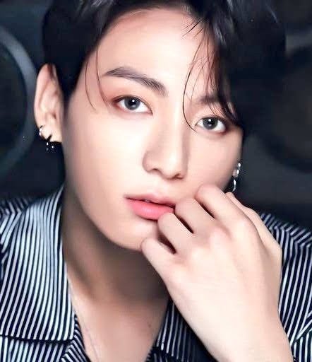 takamocchi's tweet image. ⭐️93line
⭐️グクペン
⭐️新規ARMYです(｡ᵕᴗᵕ｡)
分からないことだらけですが、宜しければ仲良くしてください☺️✨無言フォローも大歓迎です😊✩.*˚
いいねor RTで気になった方お迎えに行きます☺️✨
#新規ARMY #ARMYと繋がりたい #ARMYさんと絡みたい #ARMYさんと仲良くなりたい