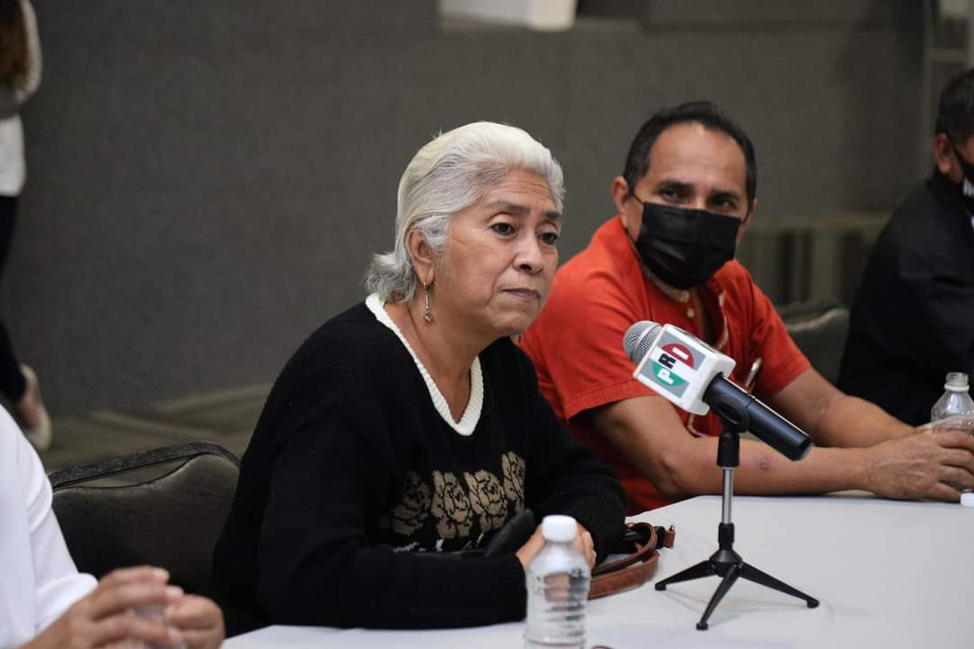 Buena reunión en el <a href="/PRICampecheMX/">PRI CAMPECHE</a> con el equipo que encabeza <a href="/RamonSantiniC/">Ramon C. Santini Cobos</a>  y algunos amigos seccionales gracias por la invitación!